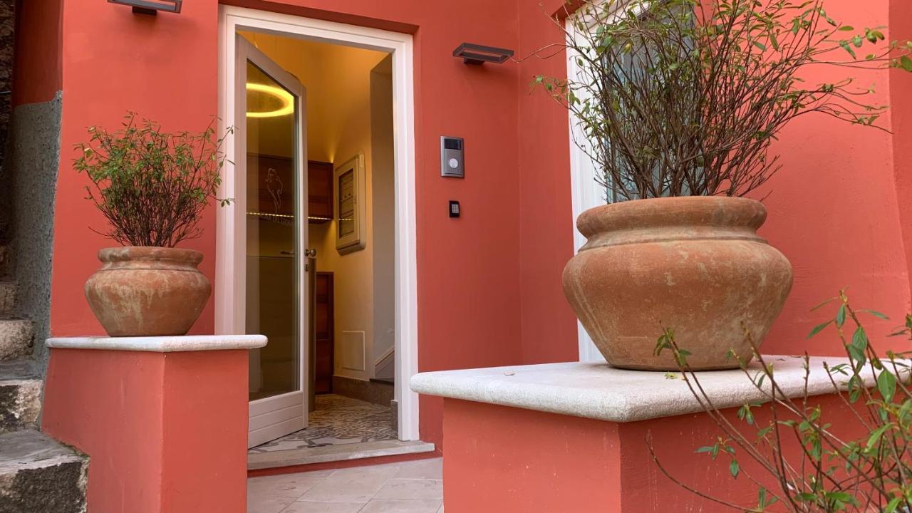Dimora Del Leone Gaeta Bed and Breakfast Buitenkant foto